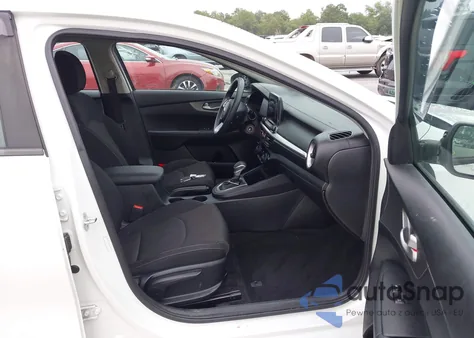 2019 Kia Forte Fe/Lx/Lxs z USA, uszkodzony, nr VIN 3KPF24AD6KE120019